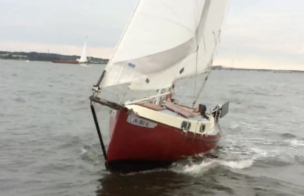 Prudence Blackwatch 24 sailboat - under sail